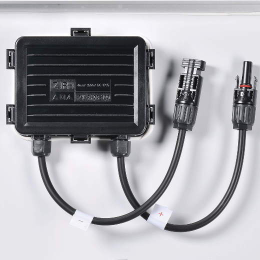 Picture of PROJECTA 135W 12V 7.72A POLYCRYSTALLINE FIXED SOLAR MODULE WITH J-BOX & MC4 CONNECTOR